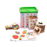 Giraffe colouring box